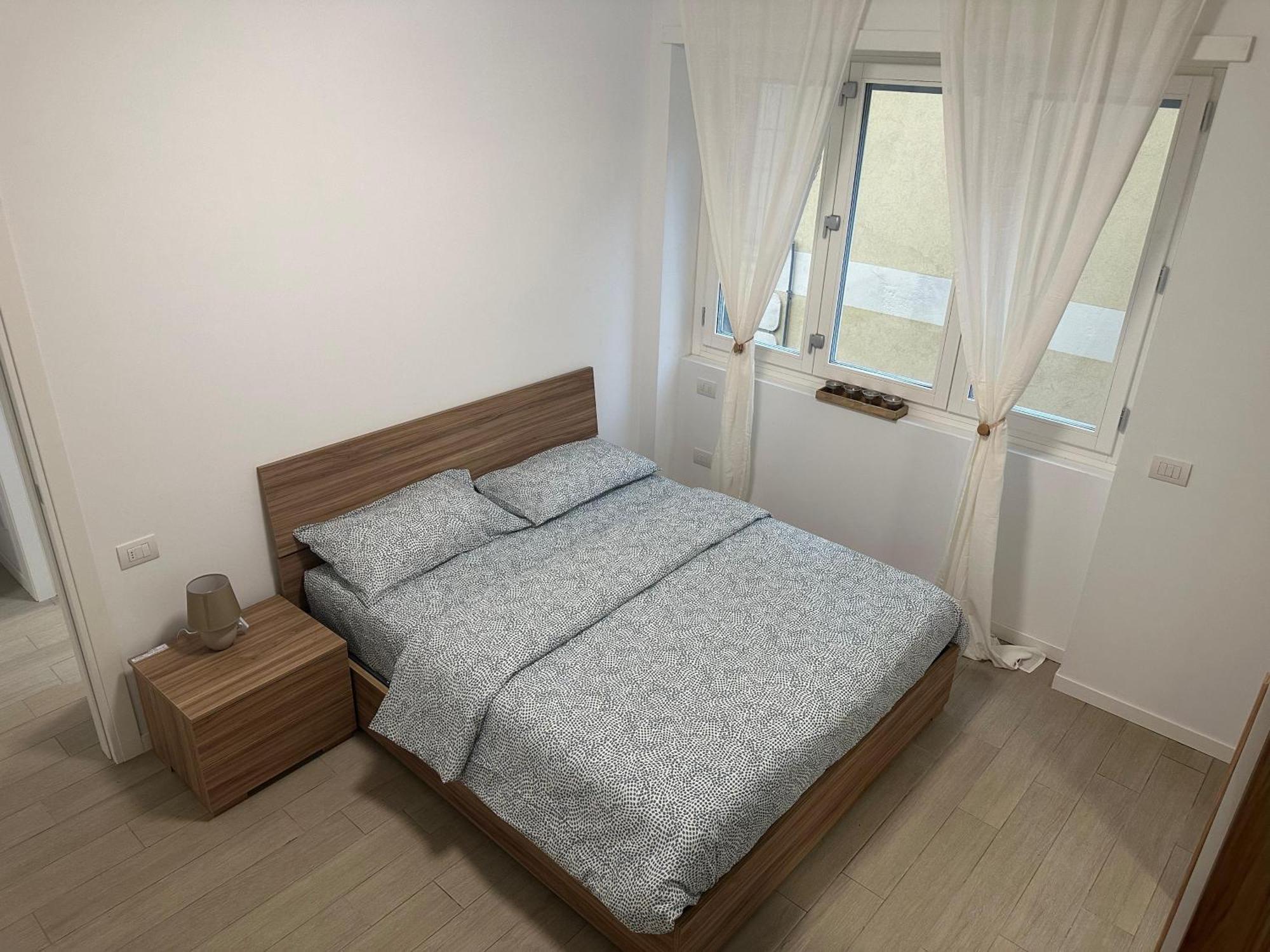Casa Ideale Tim Appartmanti Moderni Vicina Al Centro Lecco Eksteriør bilde
