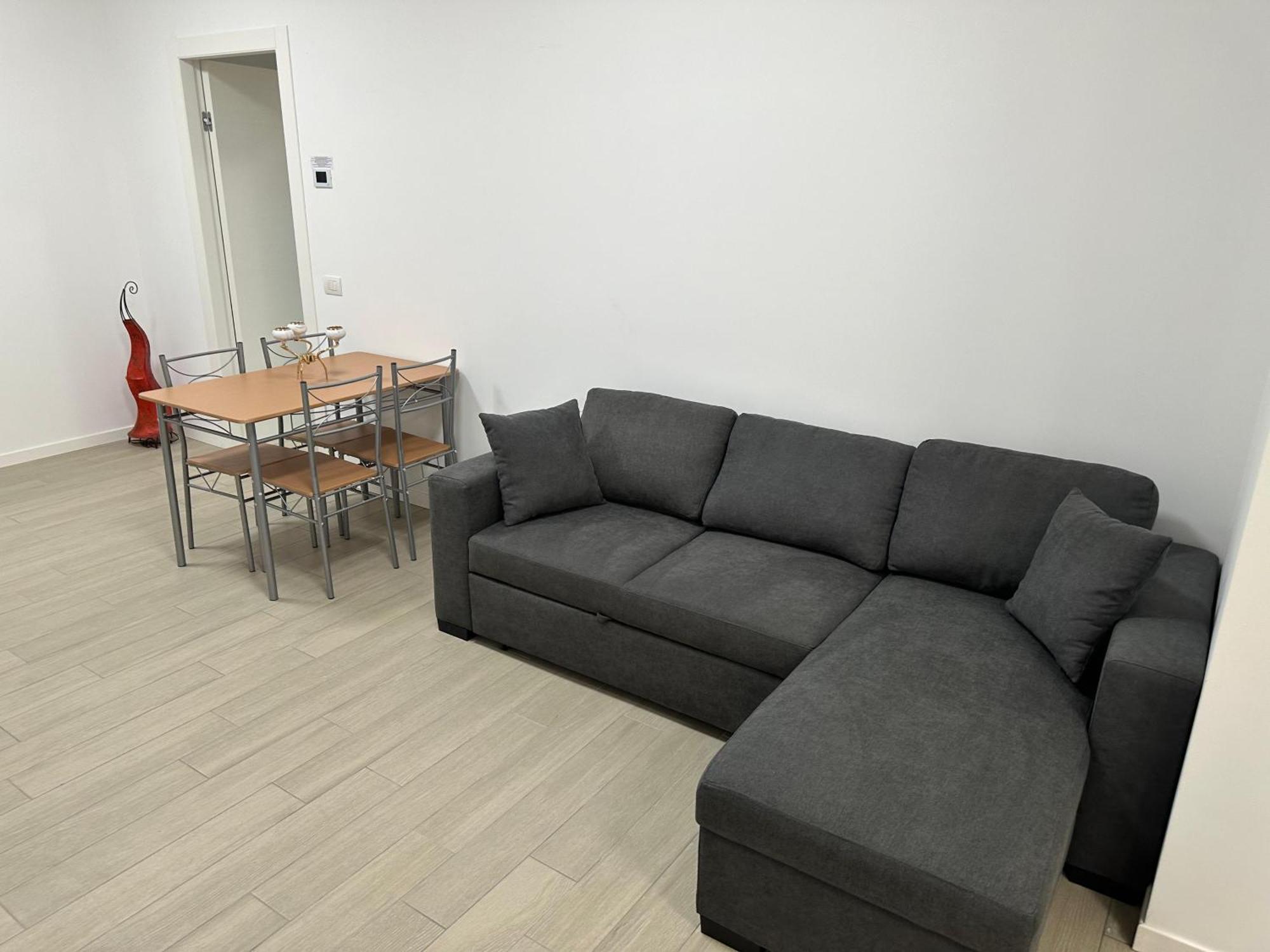 Casa Ideale Tim Appartmanti Moderni Vicina Al Centro Lecco Eksteriør bilde