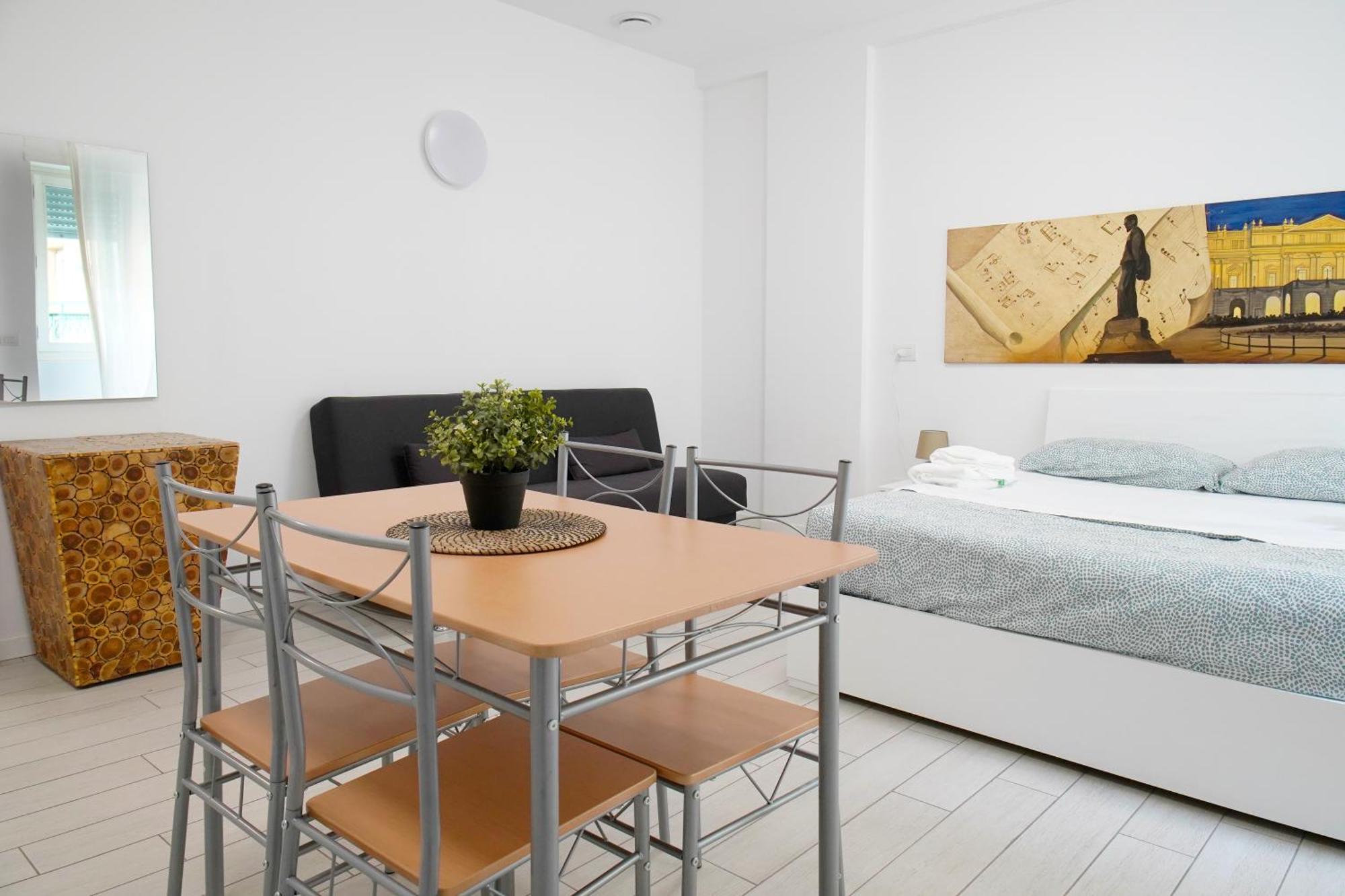 Casa Ideale Tim Appartmanti Moderni Vicina Al Centro Lecco Eksteriør bilde